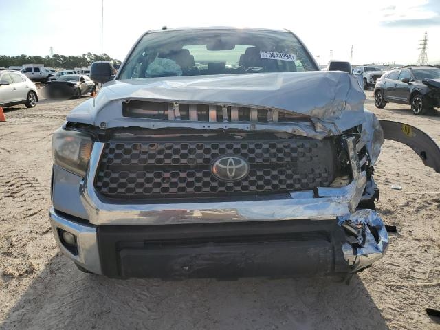 VIN 5TFDW5F12JX691148 2018 Toyota Tundra, Crewmax Sr5 no.5