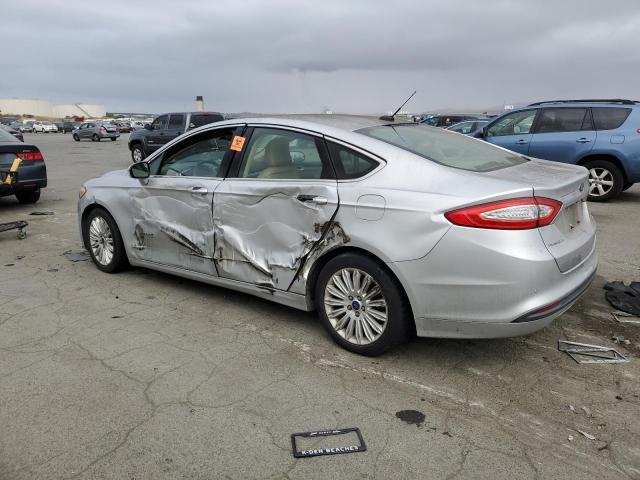 VIN 3FA6P0LUXFR306514 2015 Ford Fusion, Se Hybrid no.2