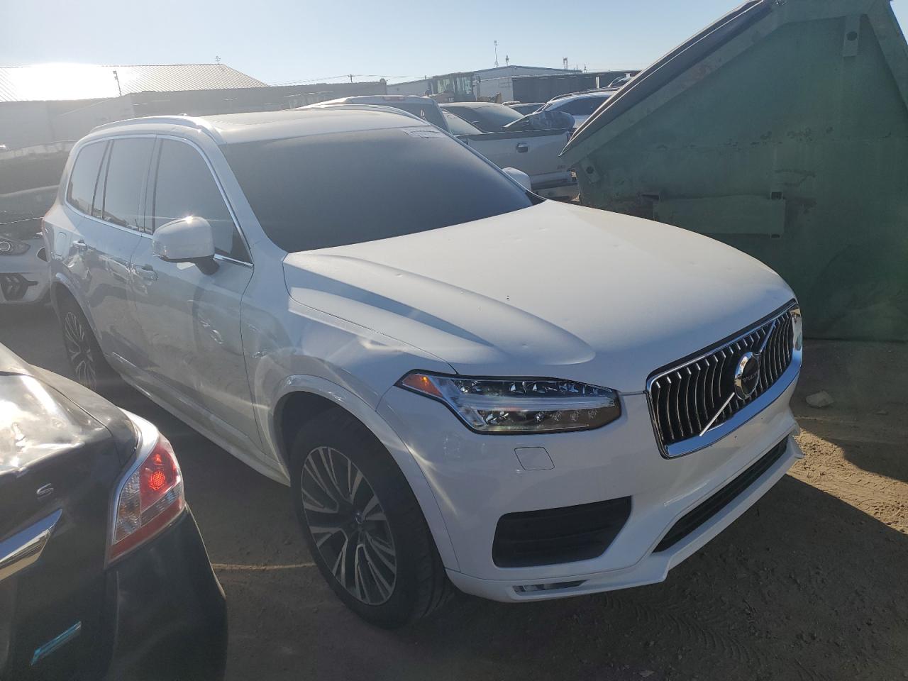 Lot #2940731465 2021 VOLVO XC90 T6 MO