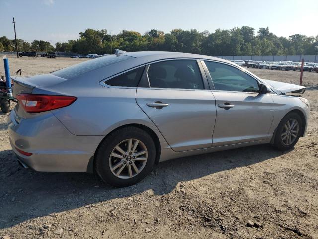 VIN 5NPE24AF0FH182126 2015 Hyundai Sonata, SE no.3