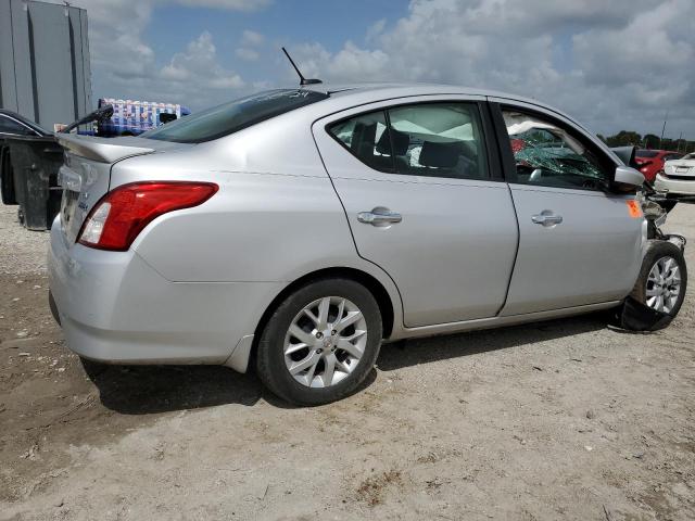 VIN 3N1CN7AP5HL886899 2017 Nissan Versa, S no.3