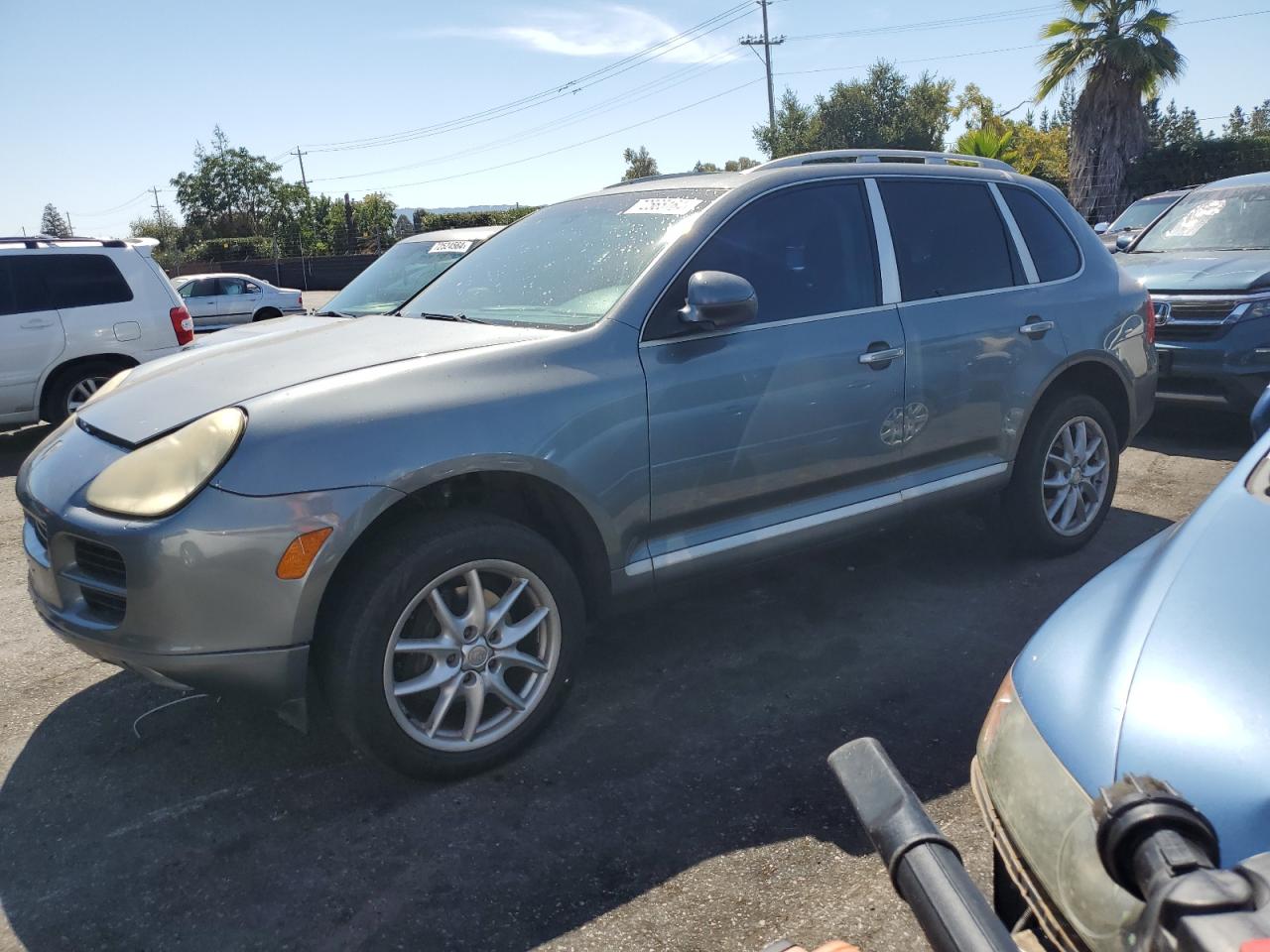 Porsche Cayenne 2005 Wagon Body Type