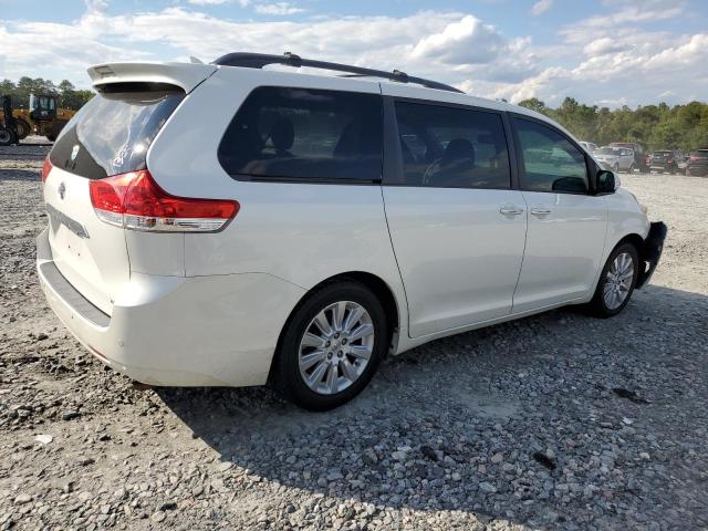 VIN 5TDYK3DCXES464033 2014 Toyota Sienna, Xle no.3