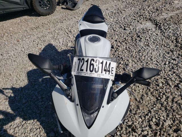 2015 YAMAHA YZFR3 MH3RH06Y5FK008221
