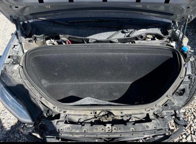2017 TESLA MODEL X - 5YJXCAE47HF052133
