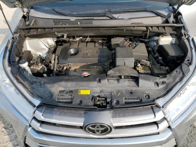 VIN 5TDZARFHXHS024742 2017 Toyota Highlander, LE no.12