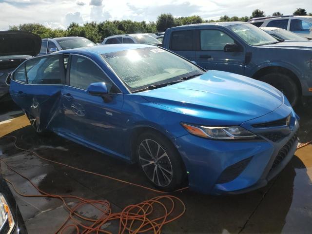 VIN 4T1B11HK1JU017963 2018 Toyota Camry, L no.4