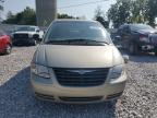 CHRYSLER TOWN & COU photo