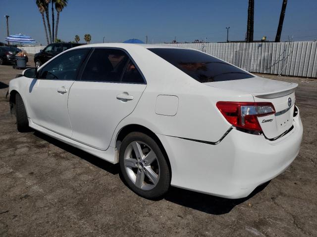 VIN 4T1BF1FK4EU333402 2014 Toyota Camry, L no.2