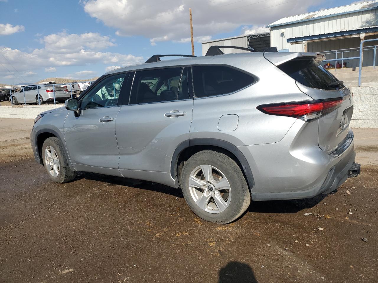 Lot #2860029162 2022 TOYOTA HIGHLANDER