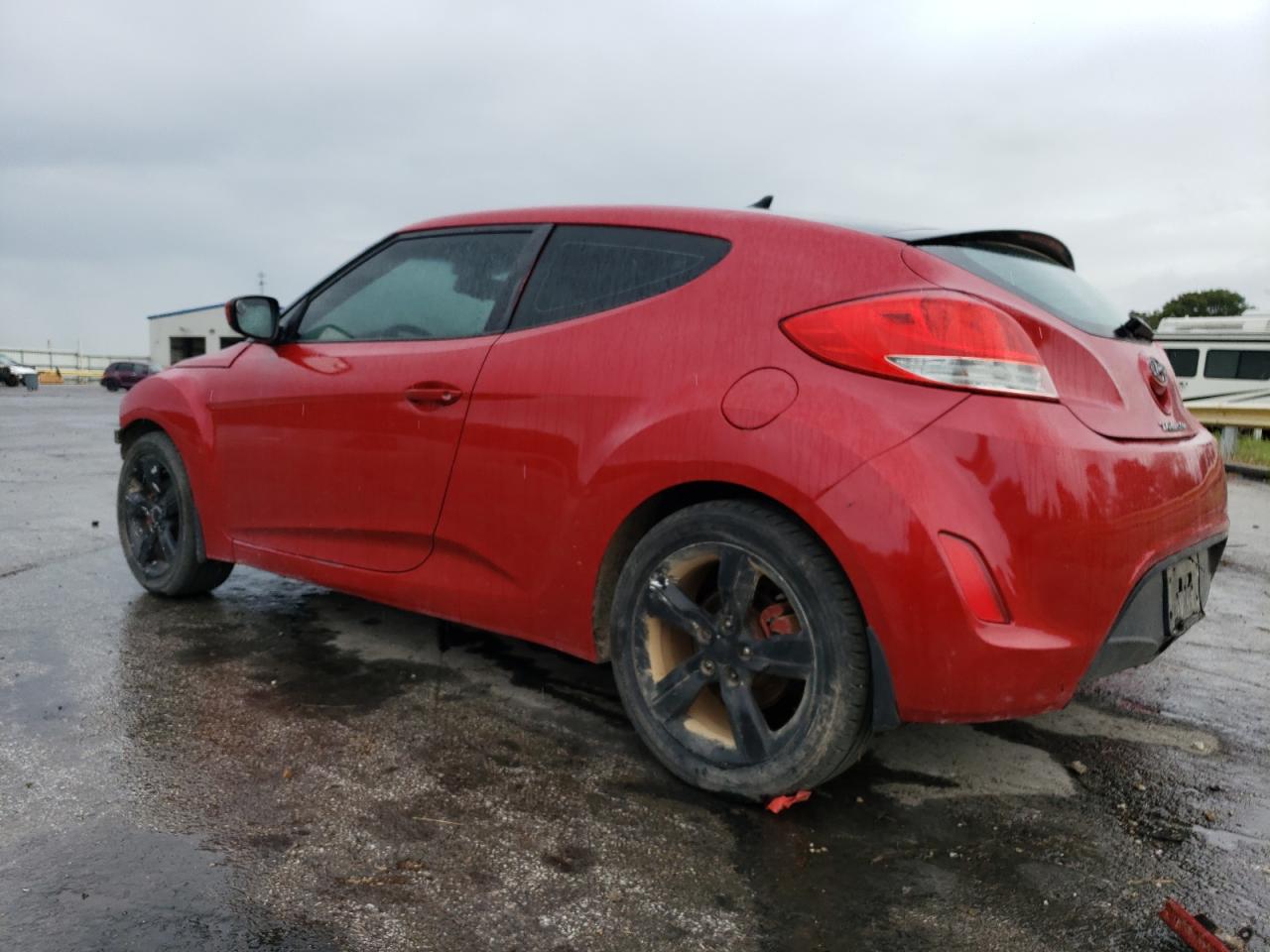 Lot #2947576800 2013 HYUNDAI VELOSTER