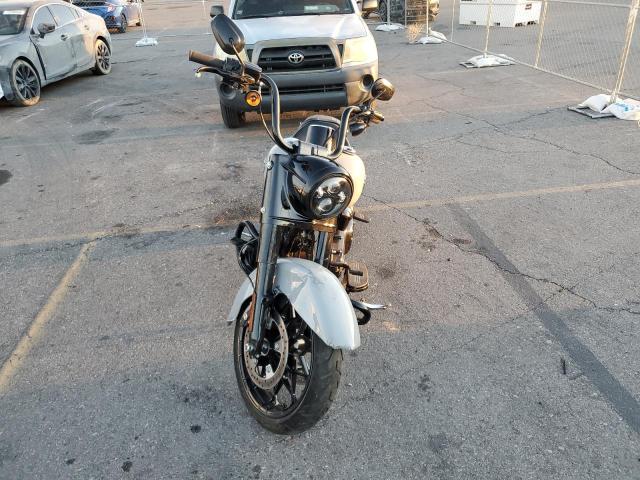 2024 HARLEY-DAVIDSON FLHRXS - 1HD1KVP15RB610017