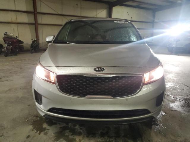 VIN KNDMB5C11H6240793 2017 KIA Sedona, LX no.5