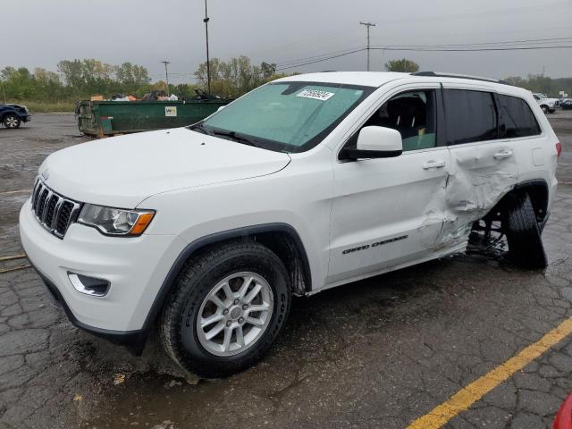 VIN 1C4RJFAG1KC823802 2019 Jeep Grand Cherokee, Laredo no.1