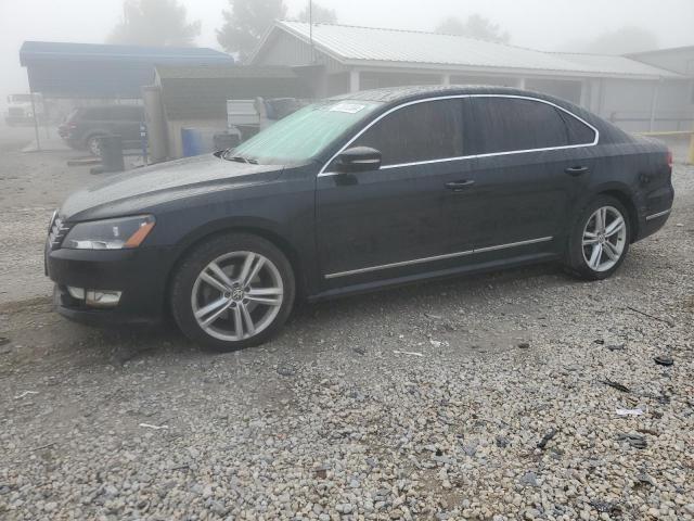 2015 VOLKSWAGEN PASSAT SEL - 1VWCV7A33FC027701
