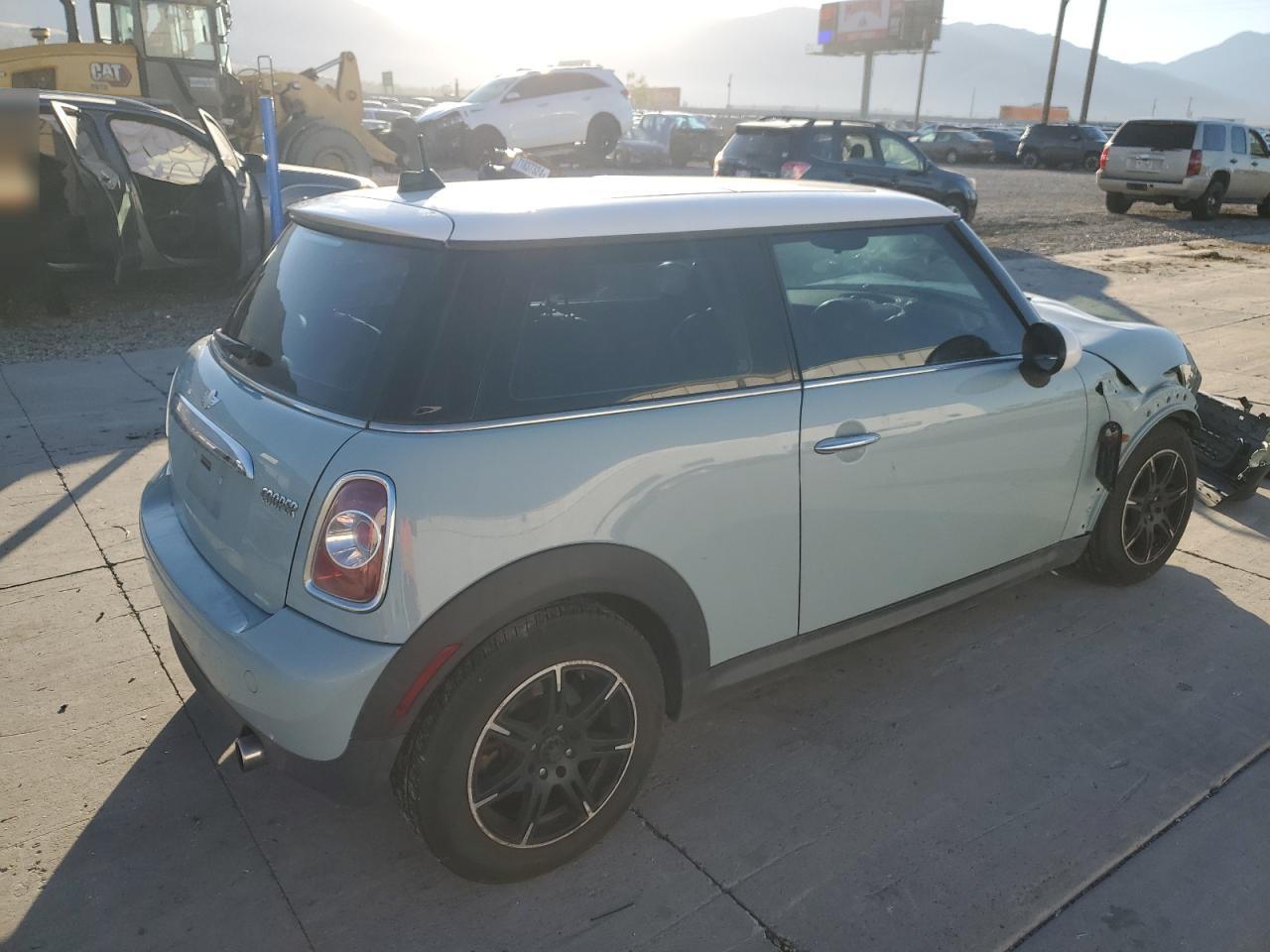 Lot #2919453396 2011 MINI COOPER