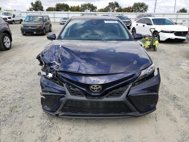 VIN 4T1G11AK2MU426395 2021 Toyota Camry, SE no.5