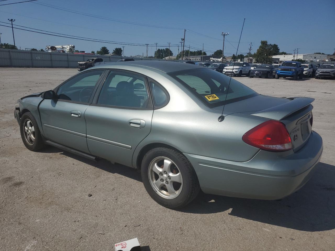 Lot #2835845800 2005 FORD TAURUS SE