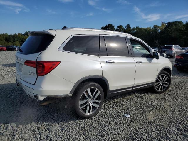 2017 HONDA PILOT TOUR - 5FNYF6H95HB075328