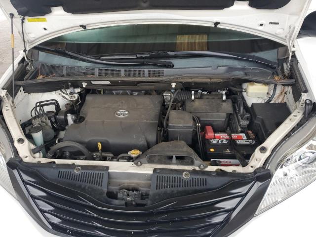 VIN 5TDZK3DC2FS593826 2015 Toyota Sienna no.12