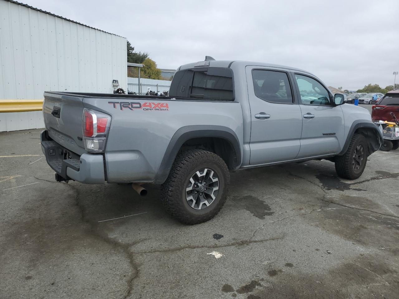 Lot #3022926074 2020 TOYOTA TACOMA DOU