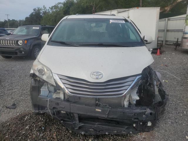 VIN 5TDYK3DC9FS610746 2015 Toyota Sienna, Xle no.5