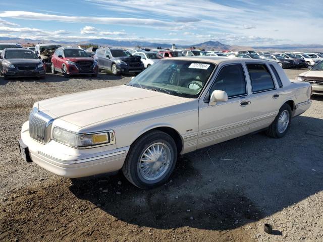 LINCOLN TOWN CAR C