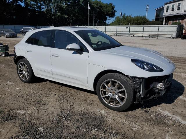 VIN WP1AB2A54HLB21157 2017 Porsche Macan, S no.4