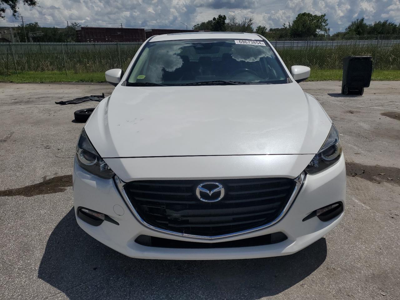 Lot #3049557664 2018 MAZDA 3 TOURING