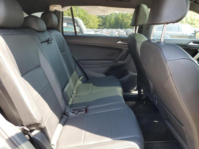 2019 VOLKSWAGEN TIGUAN SE - 3VV2B7AX1KM121371