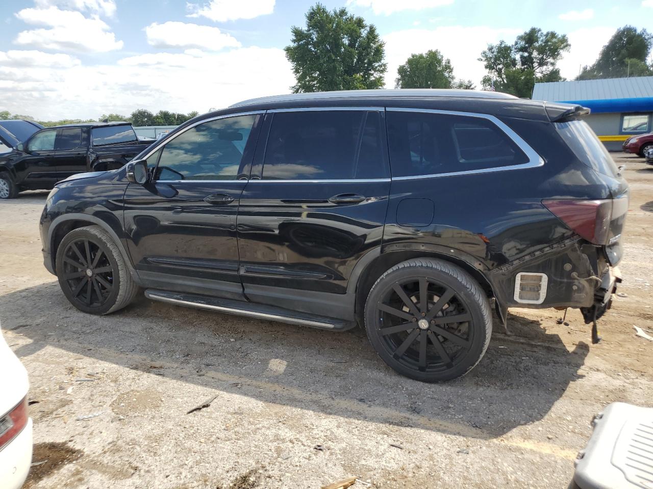 Lot #2879293375 2016 HONDA PILOT TOUR