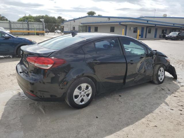 VIN 3KPFL4A78HE139672 2017 KIA Forte, LX no.3