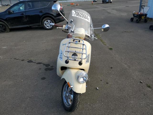 2013 VESPA GTS 300 SU ZAPM459L7D5901244