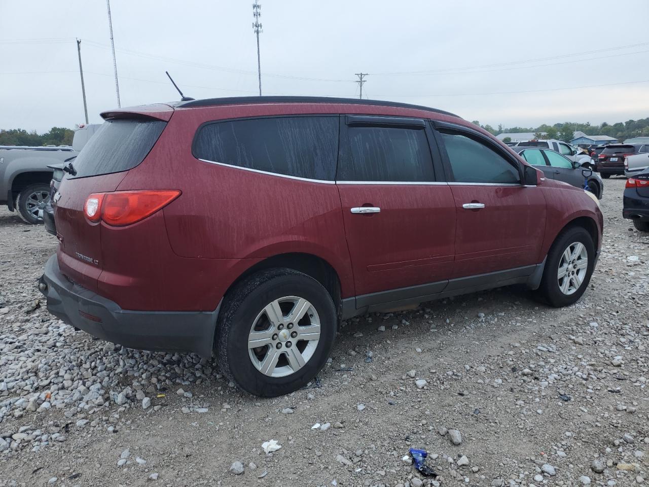 Lot #2879308350 2010 CHEVROLET TRAVERSE L