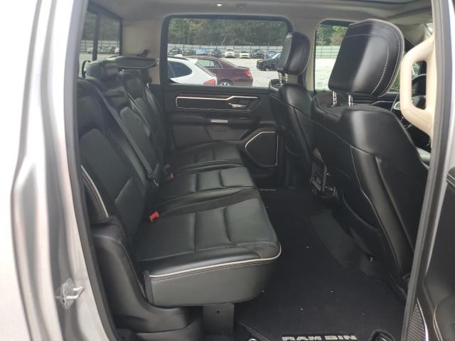 2019 RAM 1500 LARAM - 1C6RREJTXKN827553