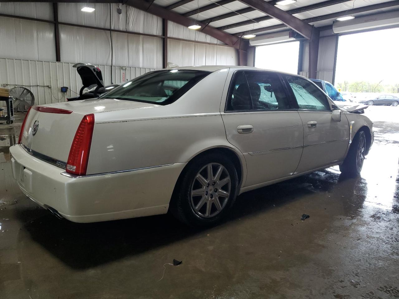 Lot #2926352430 2011 CADILLAC DTS PREMIU