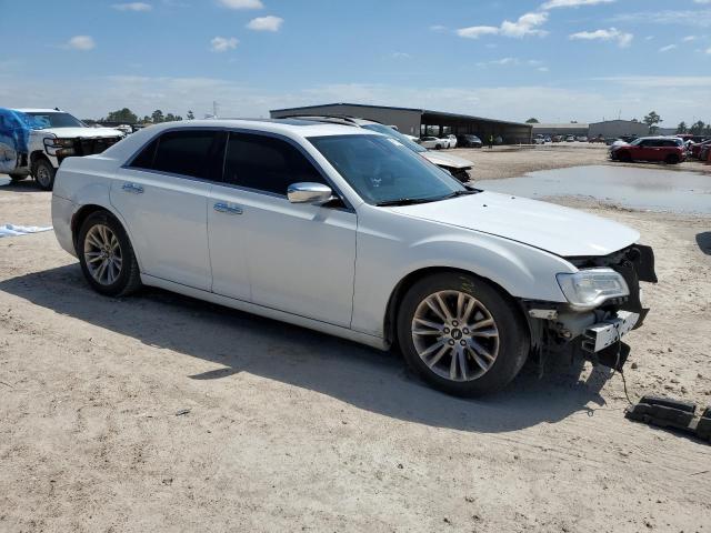 VIN 2C3CCAEG4HH549745 2017 Chrysler 300C no.4