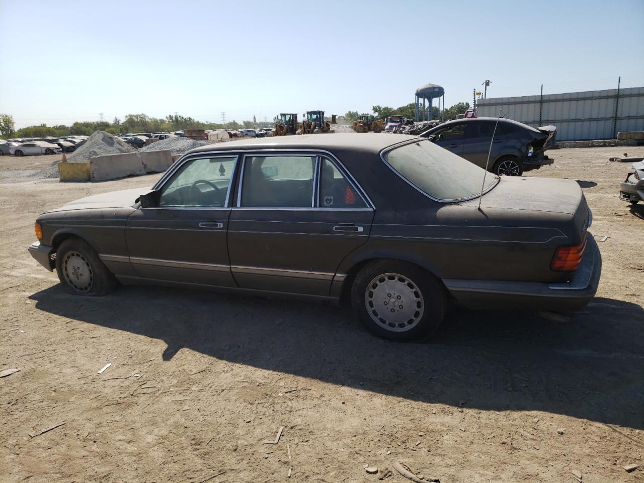 MERCEDES-BENZ 560 SEL 1988 gray  gas WDBCA39D0JA401107 photo #3