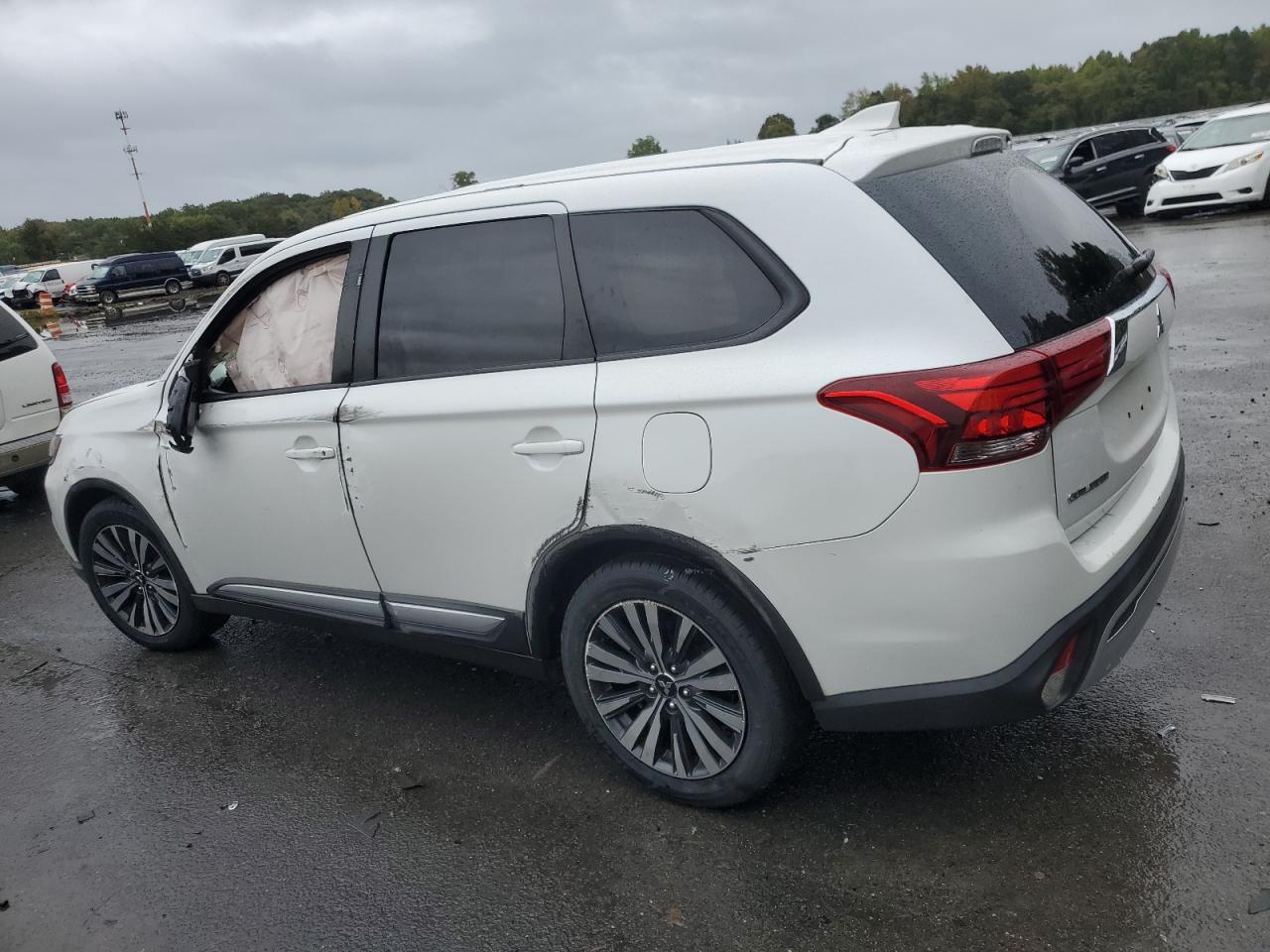 Lot #2945505379 2020 MITSUBISHI OUTLANDER