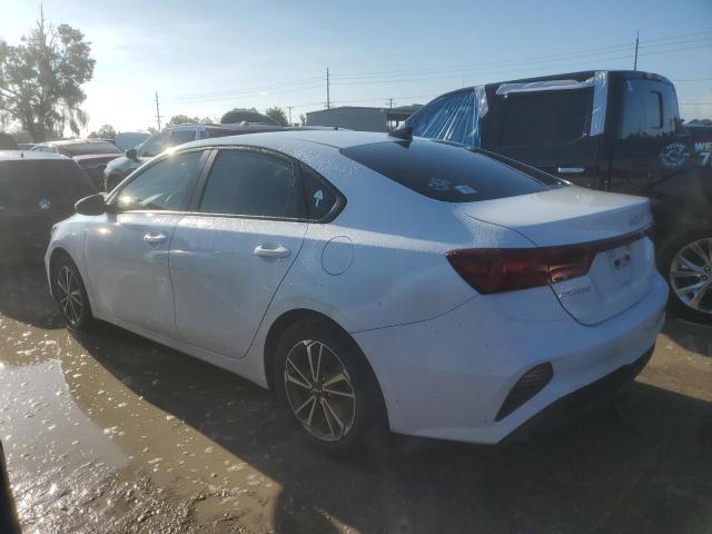 VIN 3KPF24AD0NE458374 2022 KIA Forte, FE no.2