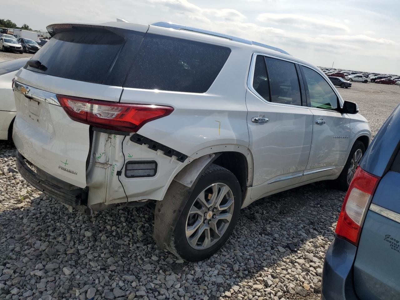 Lot #2895659963 2020 CHEVROLET TRAVERSE P