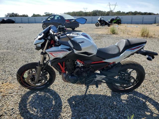 KAWASAKI ER650 K 2022 white  gas ML5EREK1XNDA58290 photo #4