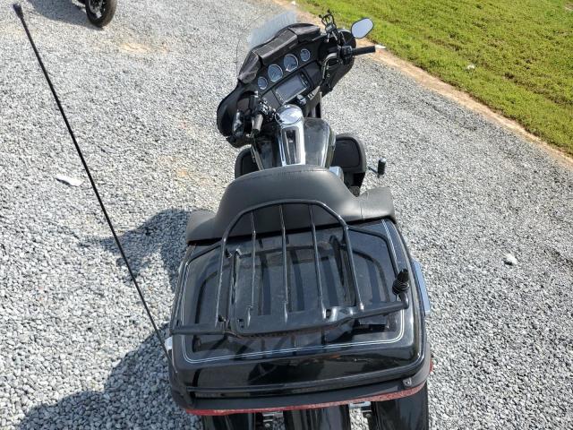 2017 HARLEY-DAVIDSON FLHTCU ULT - 1HD1FCC1XHB638229