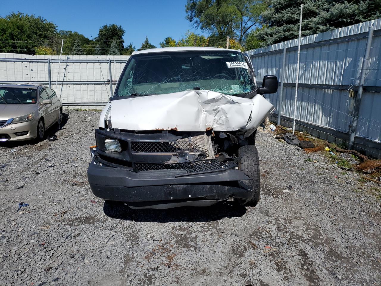 Lot #2861834279 2016 CHEVROLET EXPRESS G2