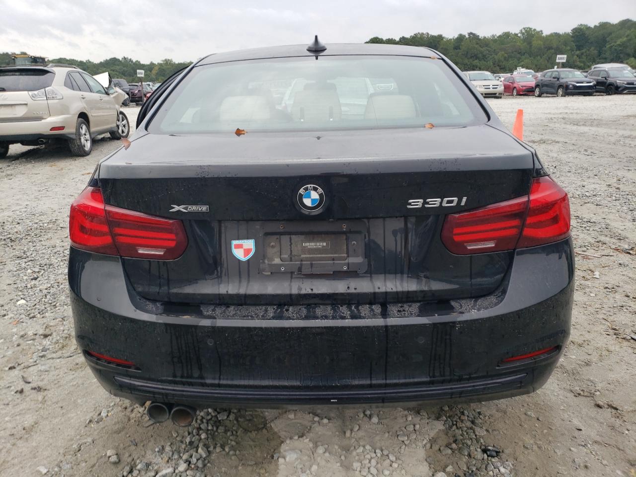 Lot #3006504127 2018 BMW 330 XI