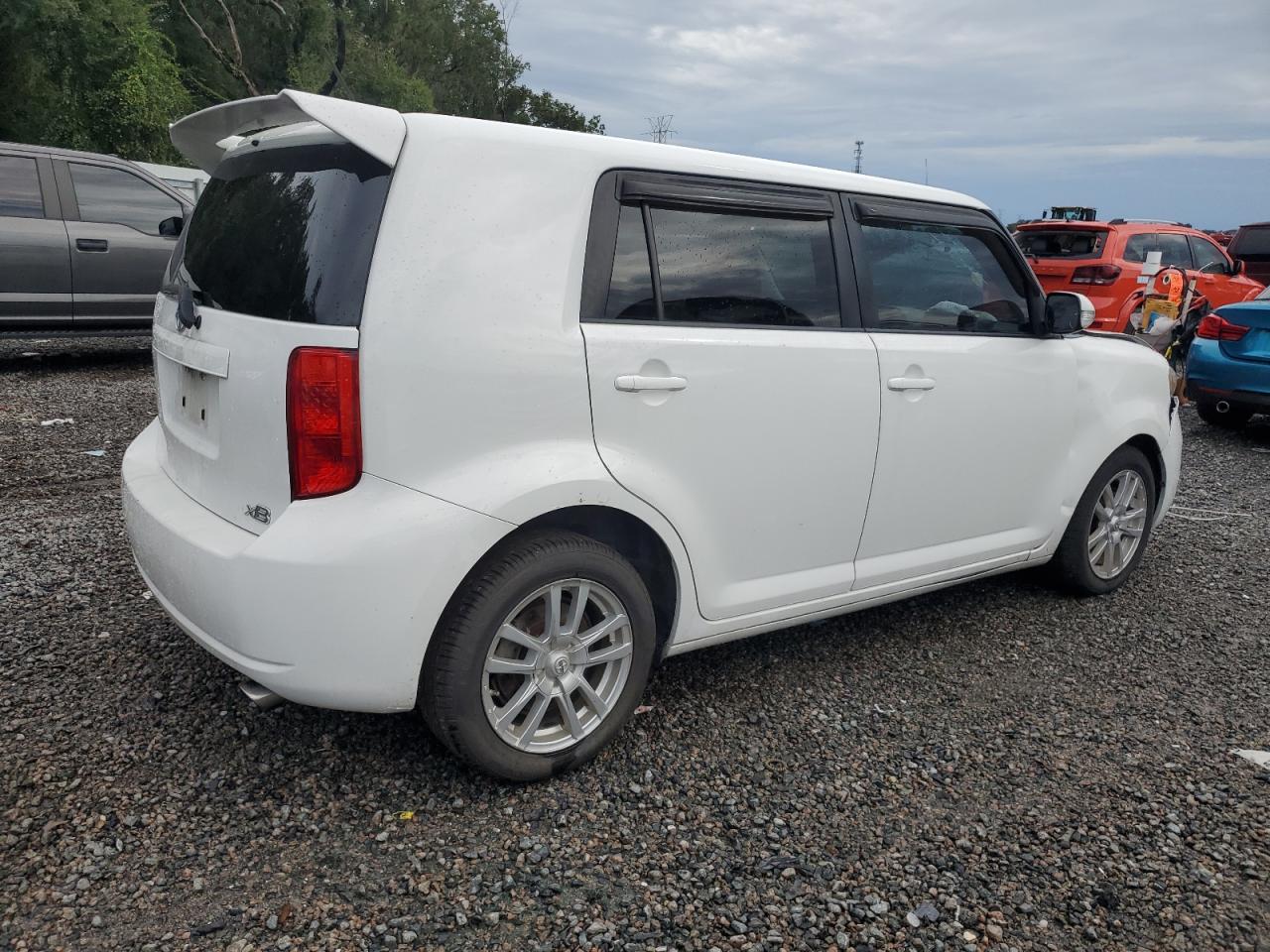 TOYOTA SCION XB 2010 white  gas JTLZE4FE4A1104087 photo #4