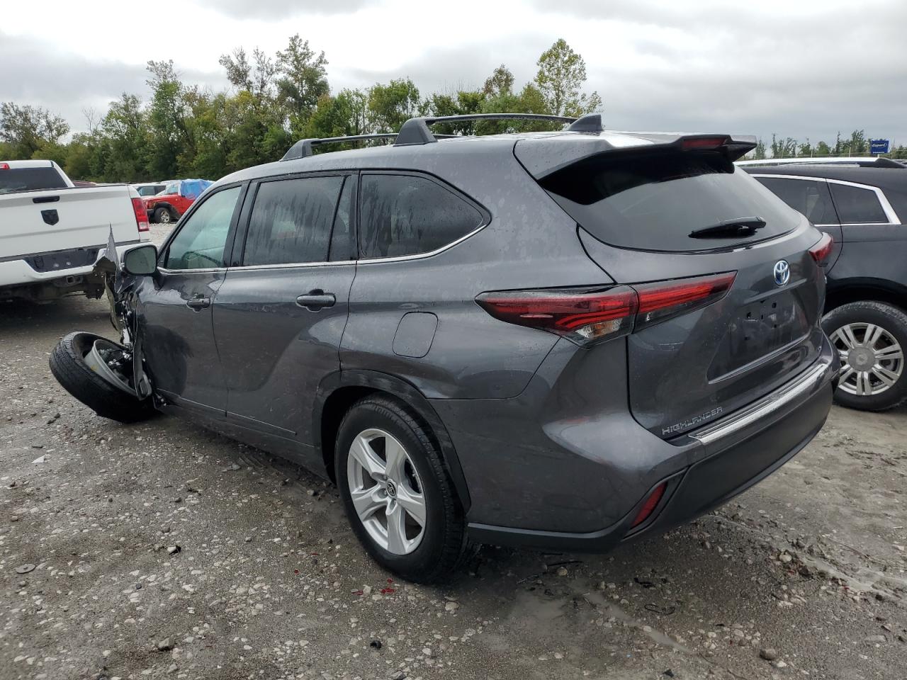 Lot #2947641745 2024 TOYOTA HIGHLANDER