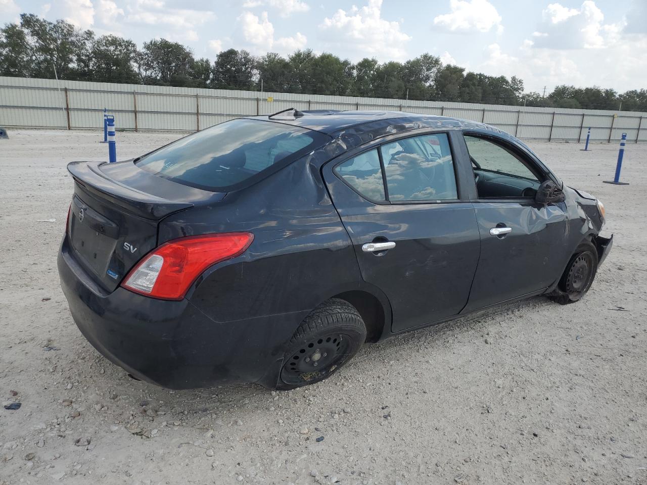 Lot #2928626747 2013 NISSAN VERSA S