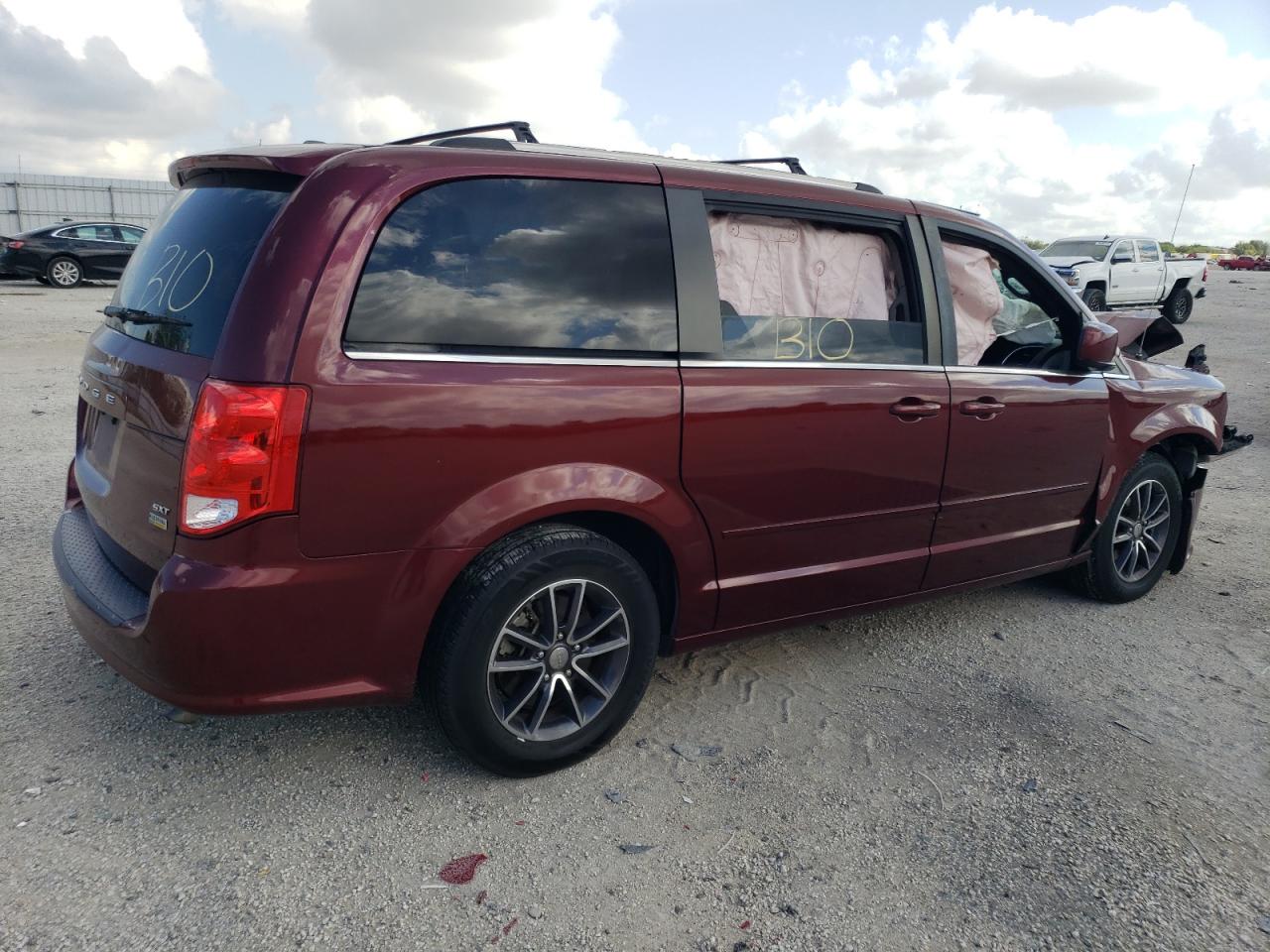 Lot #3034546735 2017 DODGE GRAND CARA