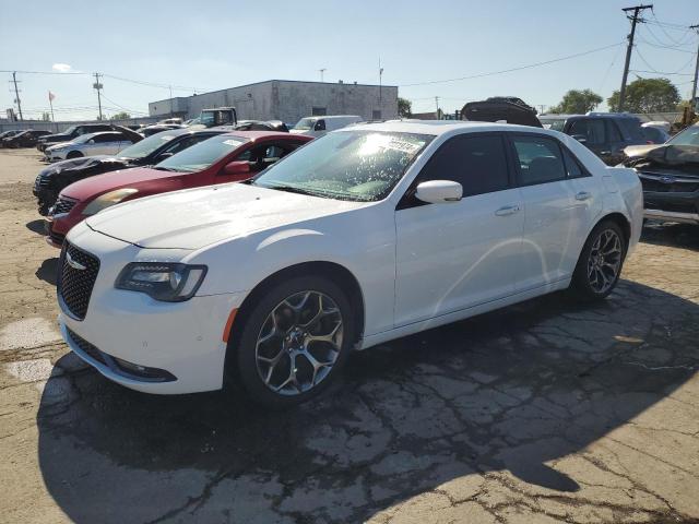 VIN 2C3CCABG3FH926731 2015 Chrysler 300, S no.1